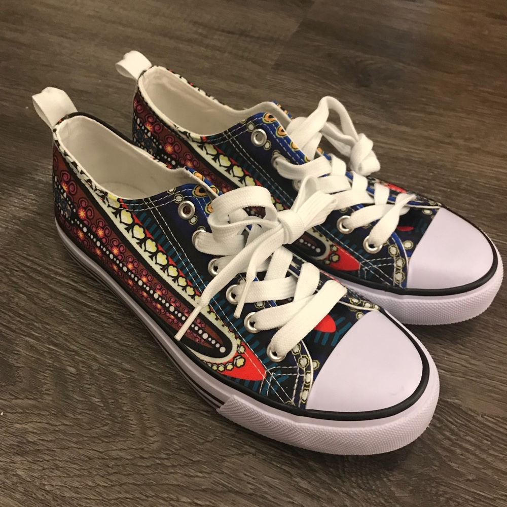 NEW Tribal Print Colorful Sneakers🙌🏼